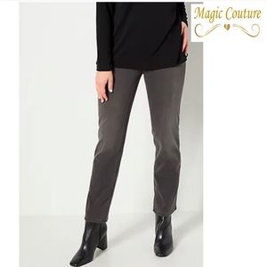 LOGO Lori Goldstein Gray Dark Wash Straight Leg Jeans🖤🤍🖤